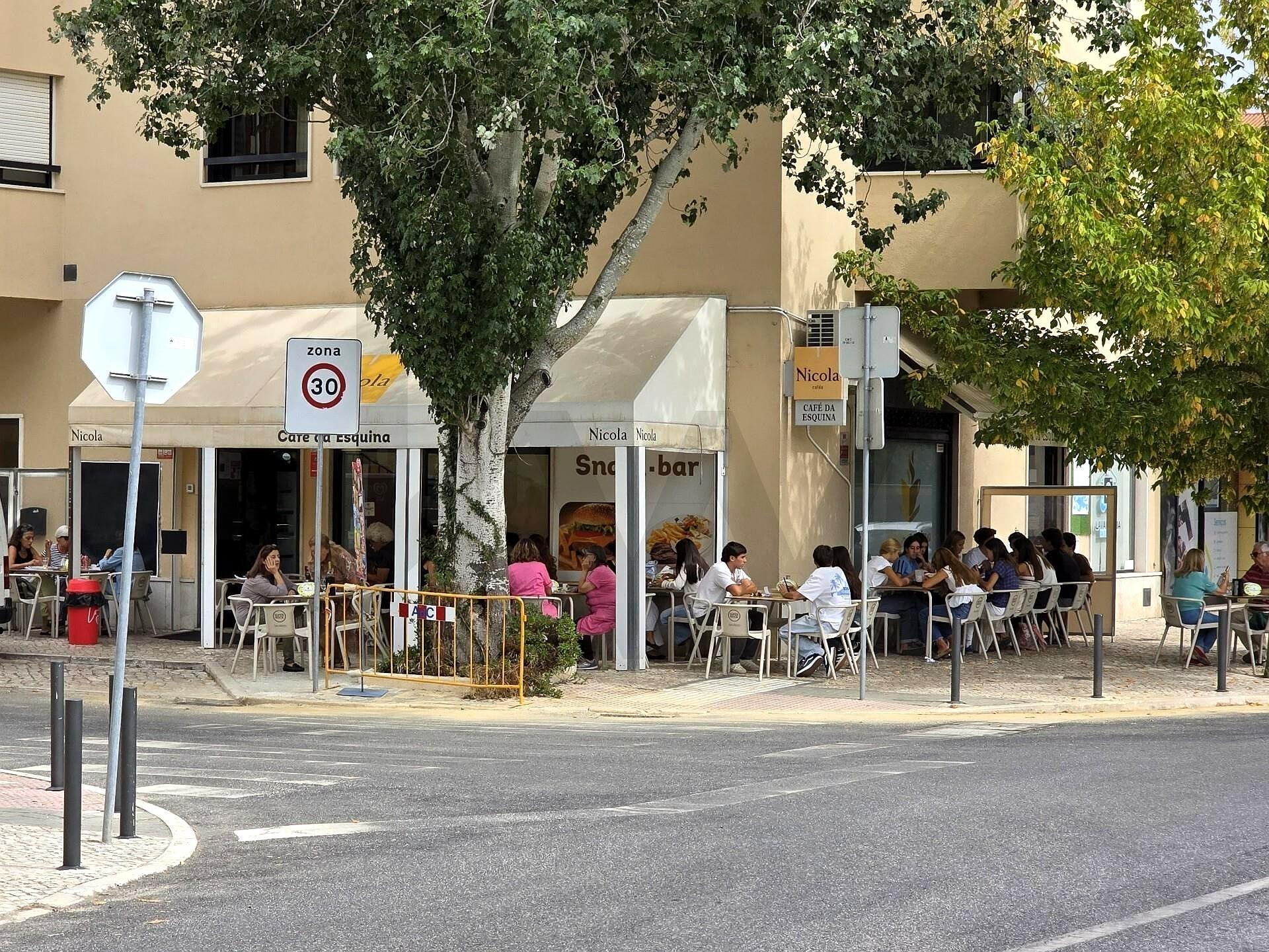 Café/Snackbar for Sale – Rebelva, Parede