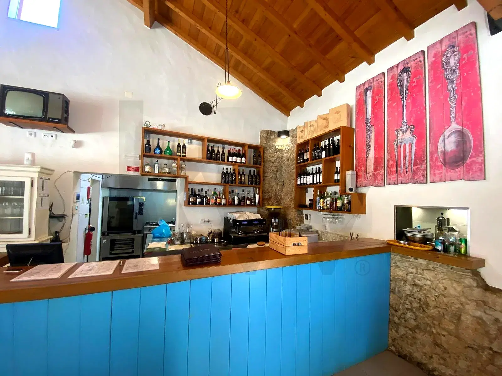 Restaurante e Imóvel Comercial em Valado dos Frades, Nazaré