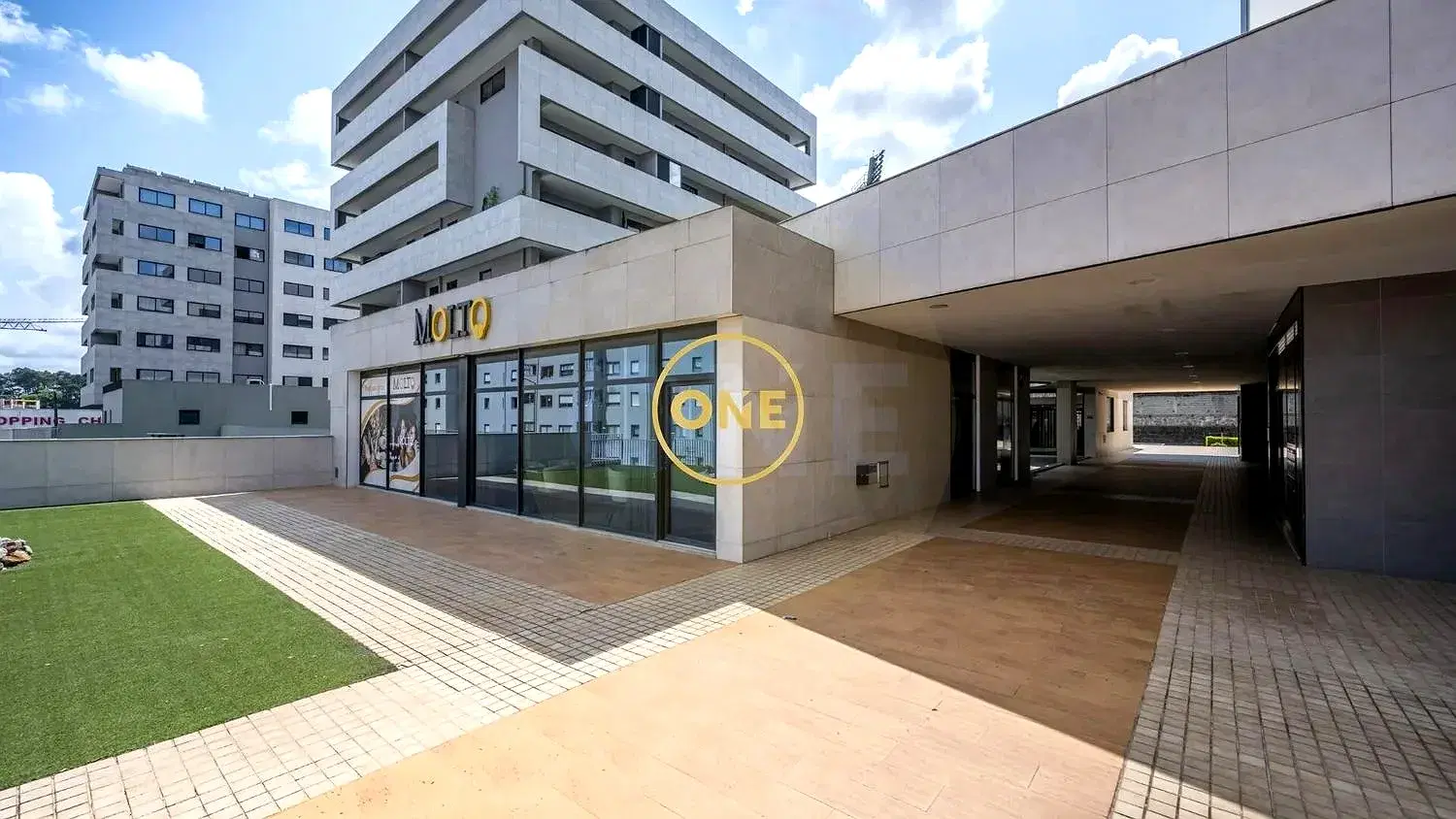 Fully Equipped and Ready-to-Operate Restaurant in Vila Nova de Famalicão