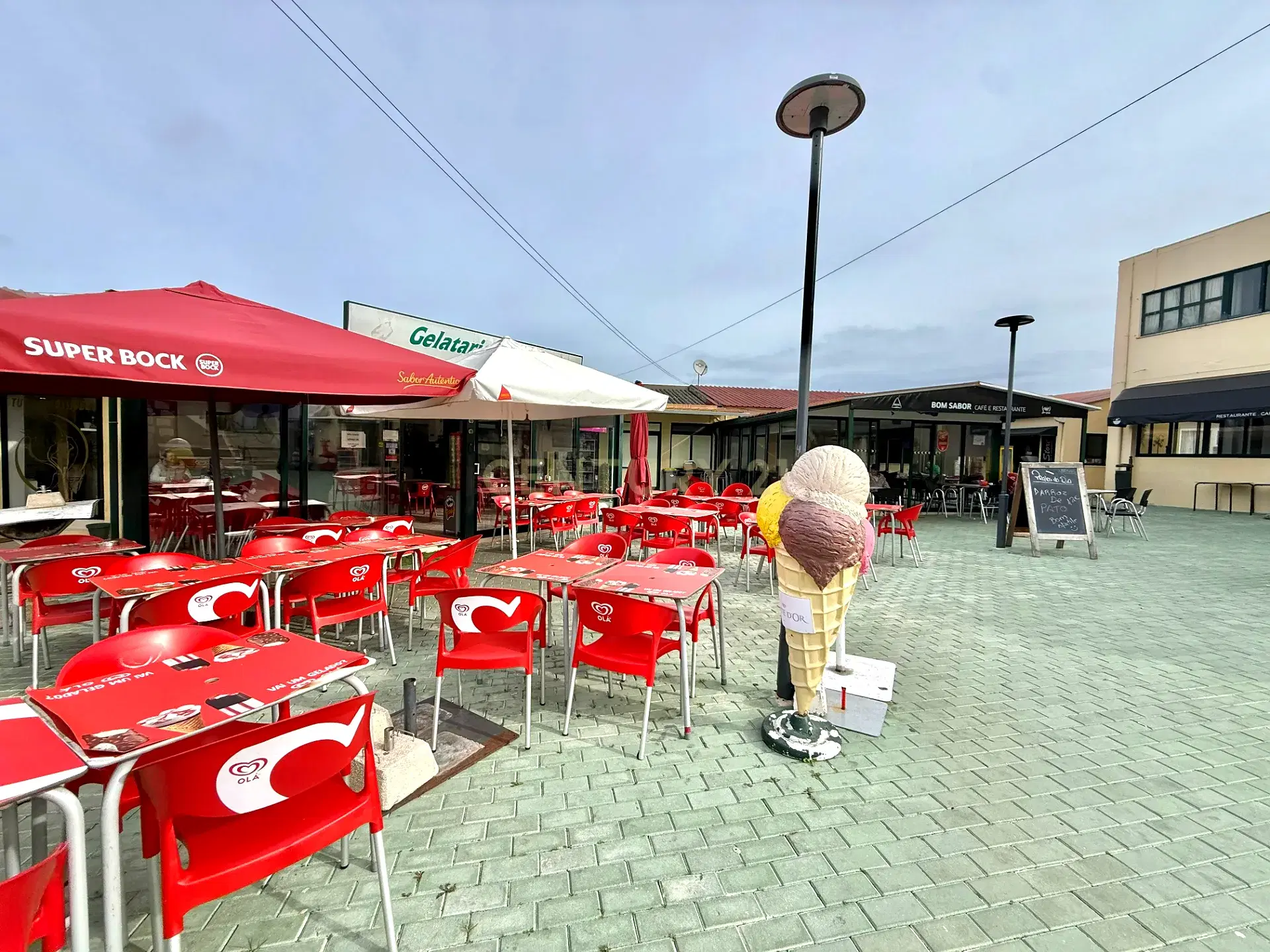 Ice Cream Cafe in Fernão Ferro
