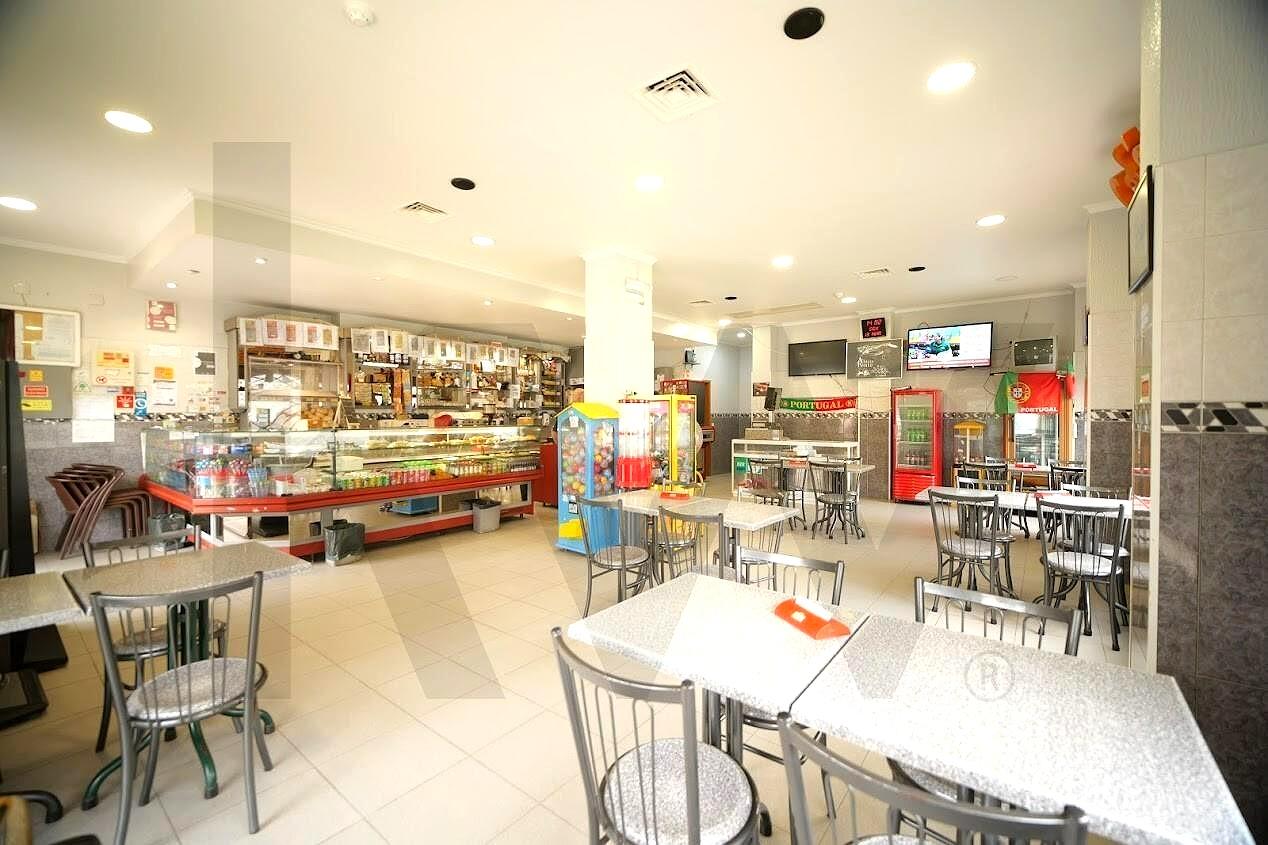 Operating Café Business Transfer in Cavaleira, Algueirão-Mem Martins