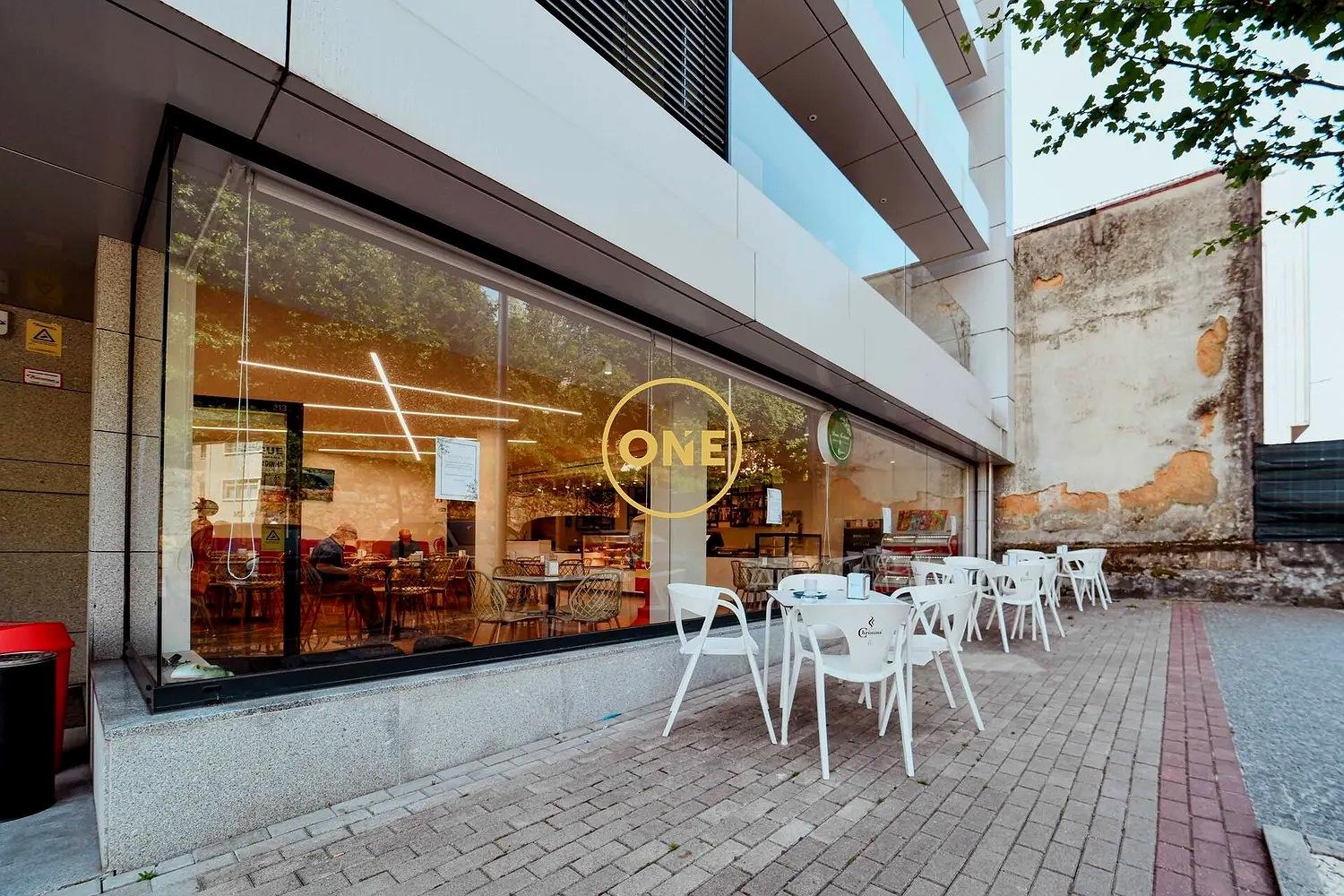 Established Pastry Shop & Café Business for Transfer in Arcozelo, Barcelos