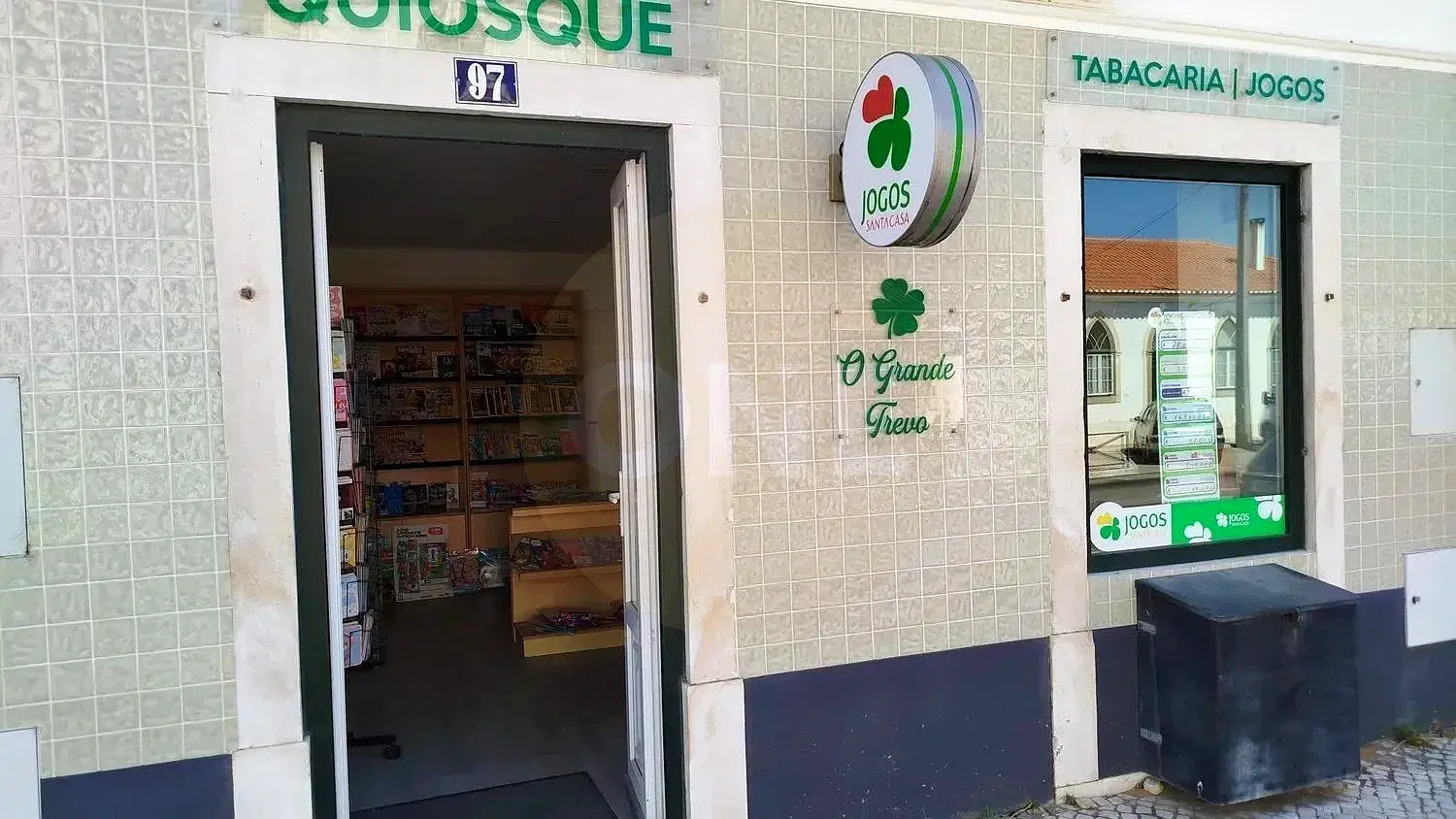 Multi-Service Retail Business Transfer in Central Chamusca